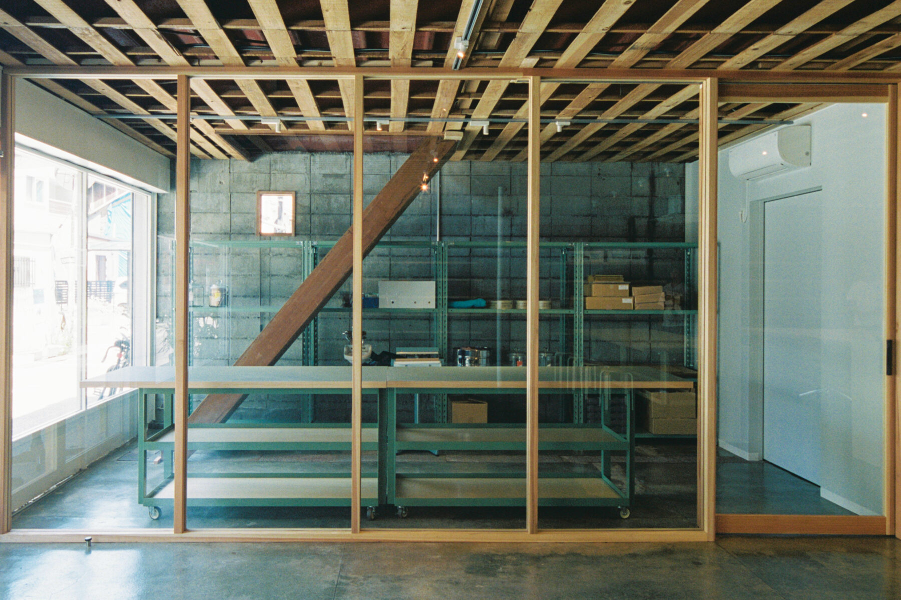 Staple soil worksの写真